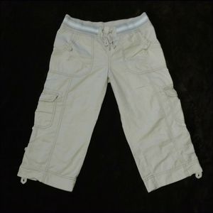 🎀Girl's Capri Pants🎀 size: 16